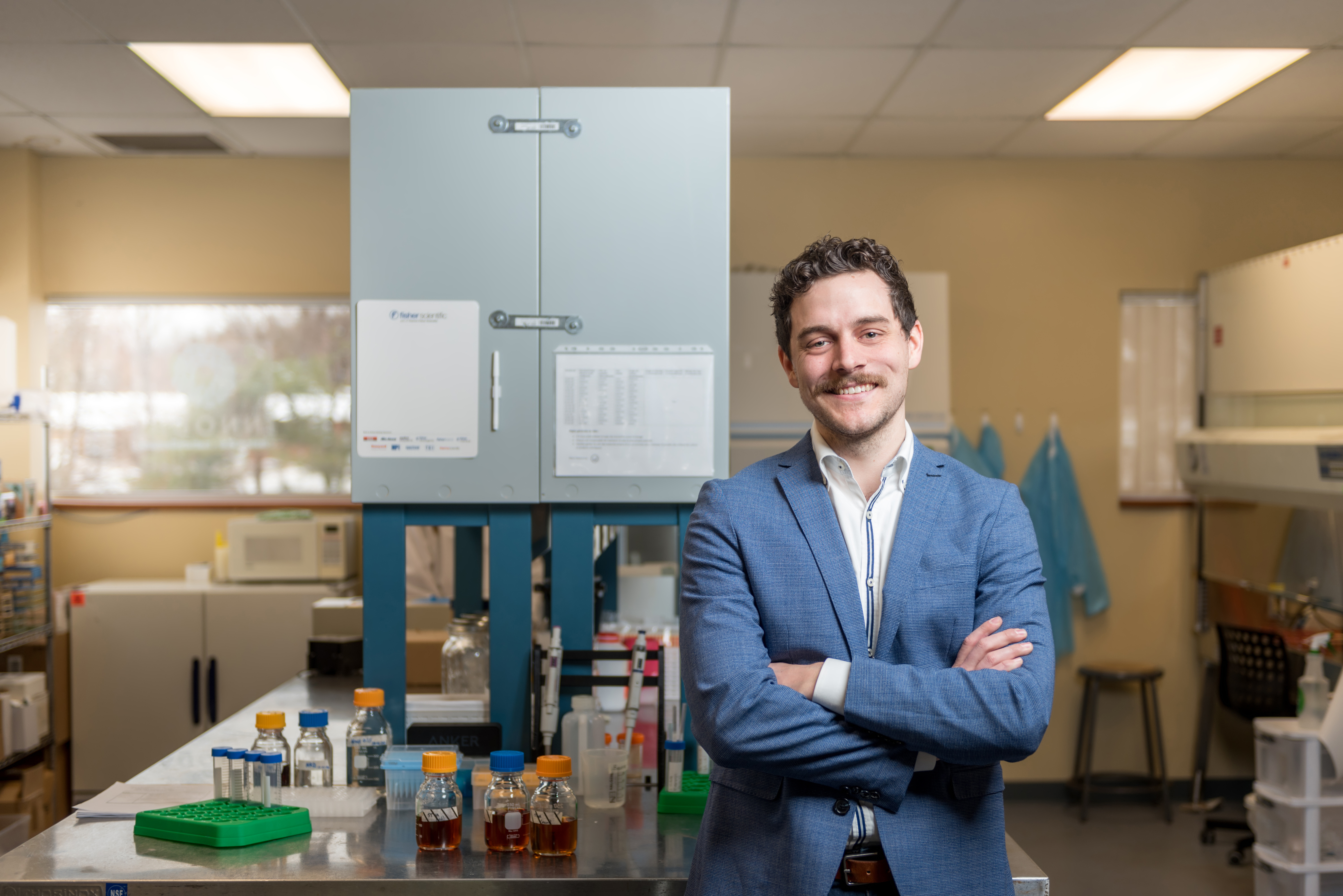 Un entrepreneur dans son laboratoire