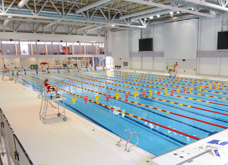 Piscine du PEPS