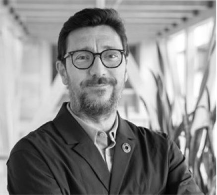 Stéphane Roche