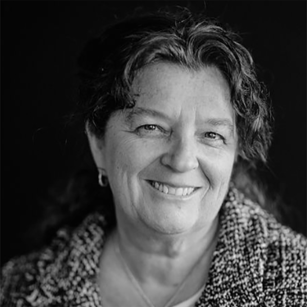 Lynda Robitaille