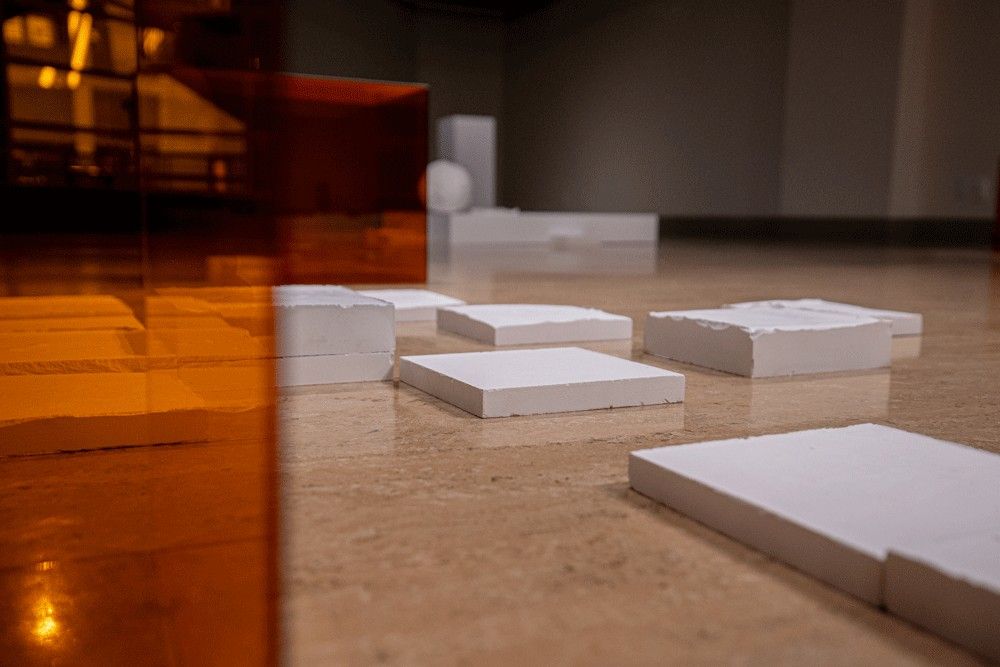 Exposition Reliefs: variations sensibles