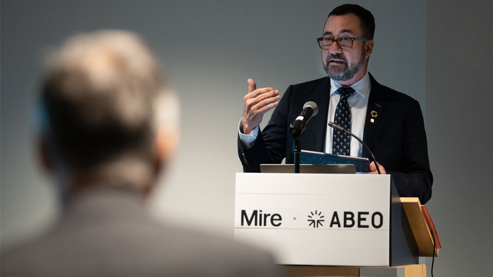 François Gélineau présentant ABEO